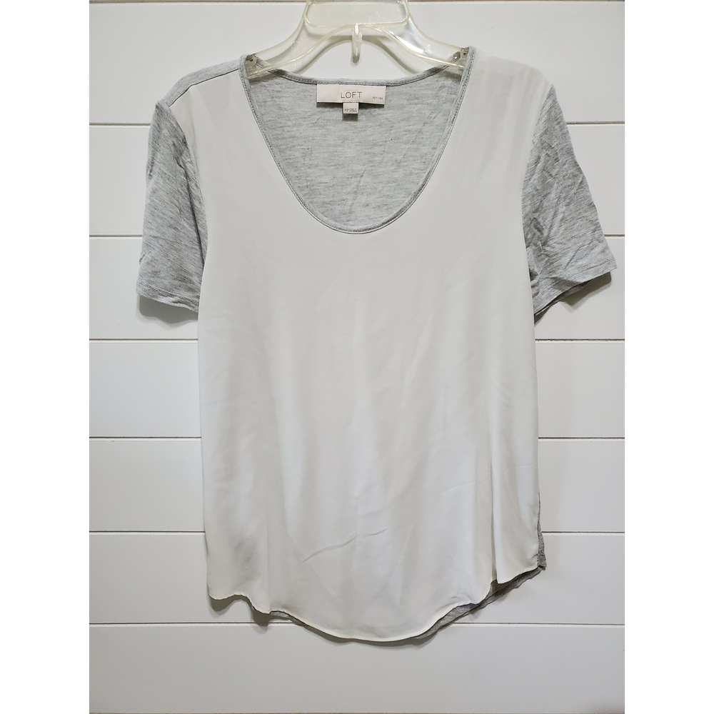 Loft womens size XSP gray SS tee shirt with white front overlay in rayon